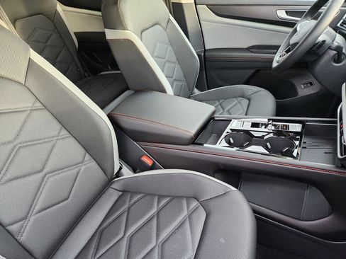 New 2026 Volkswagen Atlas Peak Edition AWD/4WD image 24