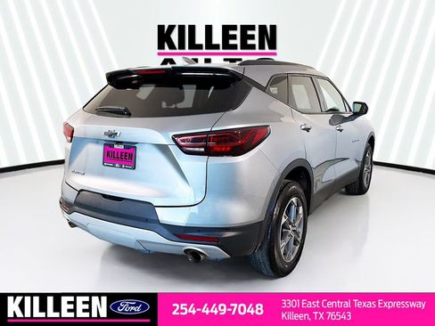 Used 2024 Chevrolet Blazer LT w/ Convenience Package image 8