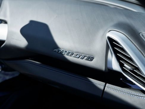 Used 2018 Ferrari 488 GTB Base image 40