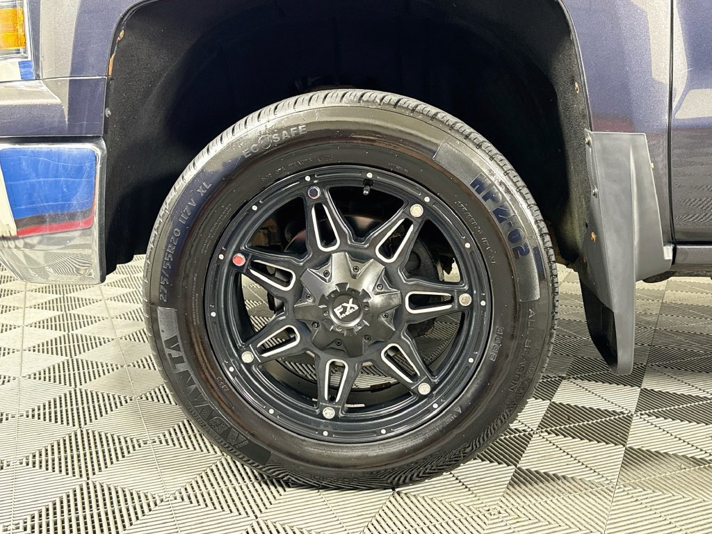 Used 2014 Chevrolet Silverado 1500 LT AWD/4WD image 25