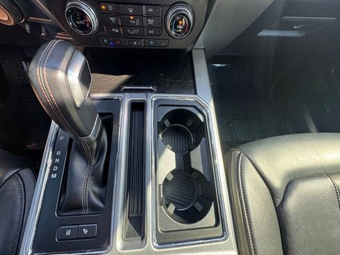 Used 2020 Ford F150 Platinum w/ Technology Package AWD/4WD image 31