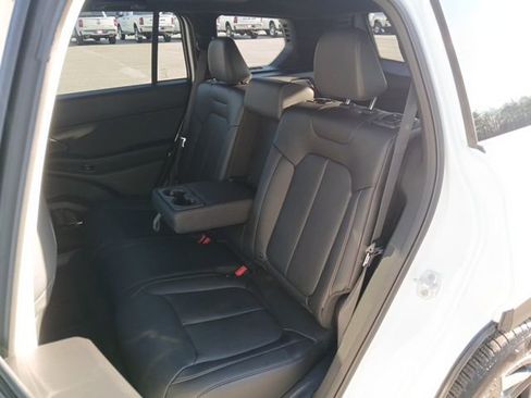 New 2026 Jeep Cherokee Limited image 19