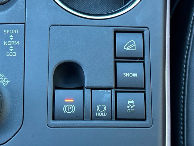 Used 2024 Toyota Highlander XSE AWD/4WD image 60