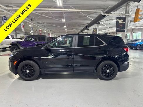 Used 2023 Chevrolet Equinox LT AWD/4WD image 2