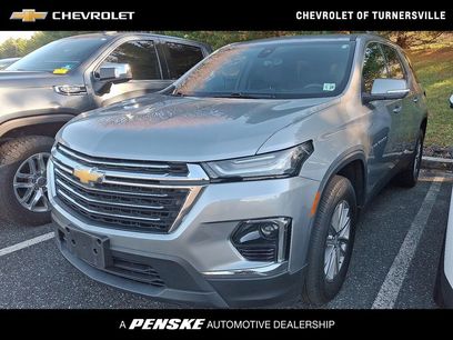 Used 2023 Chevrolet Traverse LT