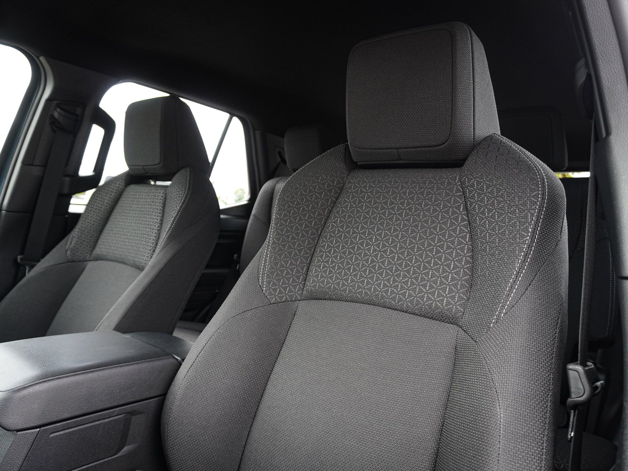 Used 2025 Toyota 4Runner SR5 RWD image 17