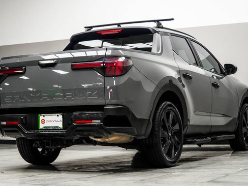 Used 2024 Hyundai Santa Cruz Night AWD/4WD image 13