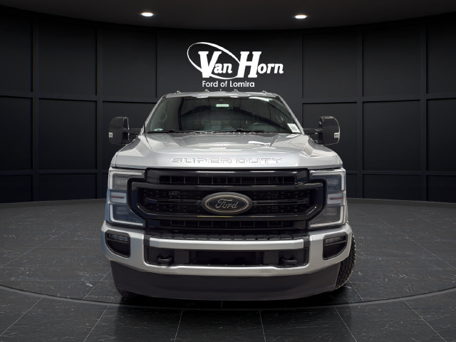 Used 2022 Ford F250 Lariat w/ Black Appearance Package AWD/4WD image 2