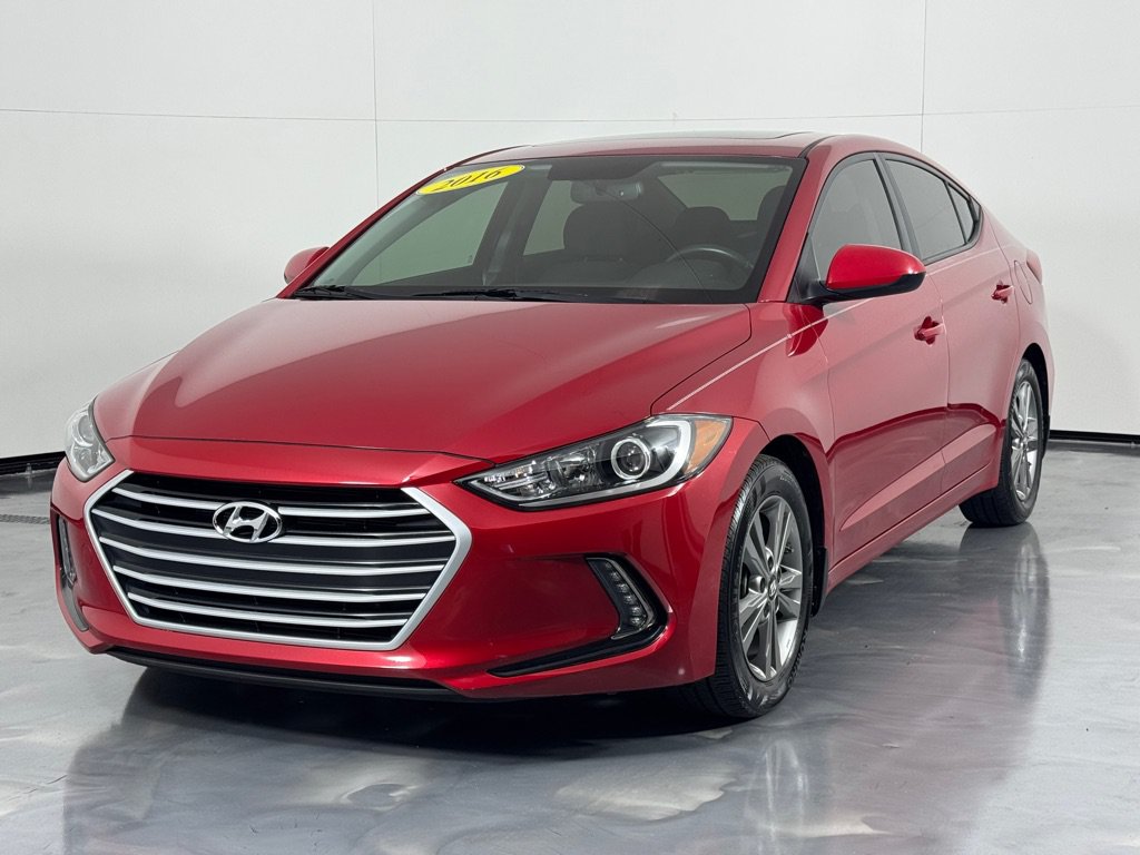 Used 2017 Hyundai Elantra Value Edition w/ Cargo Package FWD image 9