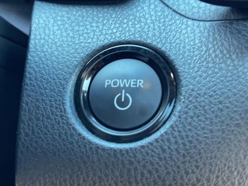 Used 2025 Toyota Camry XSE image 27