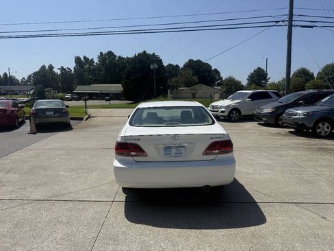 Used 2005 Lexus ES 330 FWD image 6