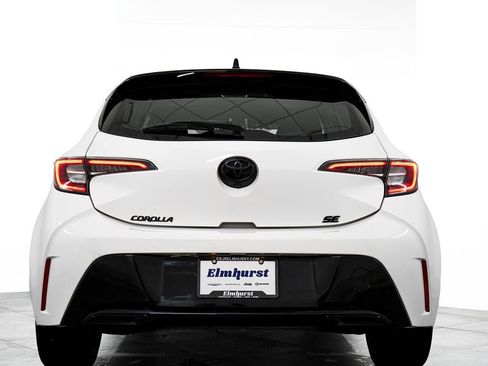 Used 2021 Toyota Corolla SE FWD image 6