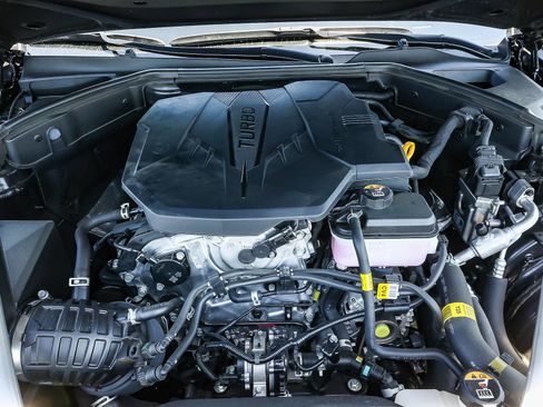 Used 2026 Genesis G70 2.5T Prestige RWD image 12