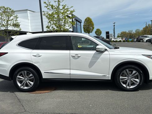 Used 2023 Acura MDX SH-AWD image 5