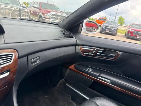 Used 2007 Mercedes-Benz CL 550 image 16