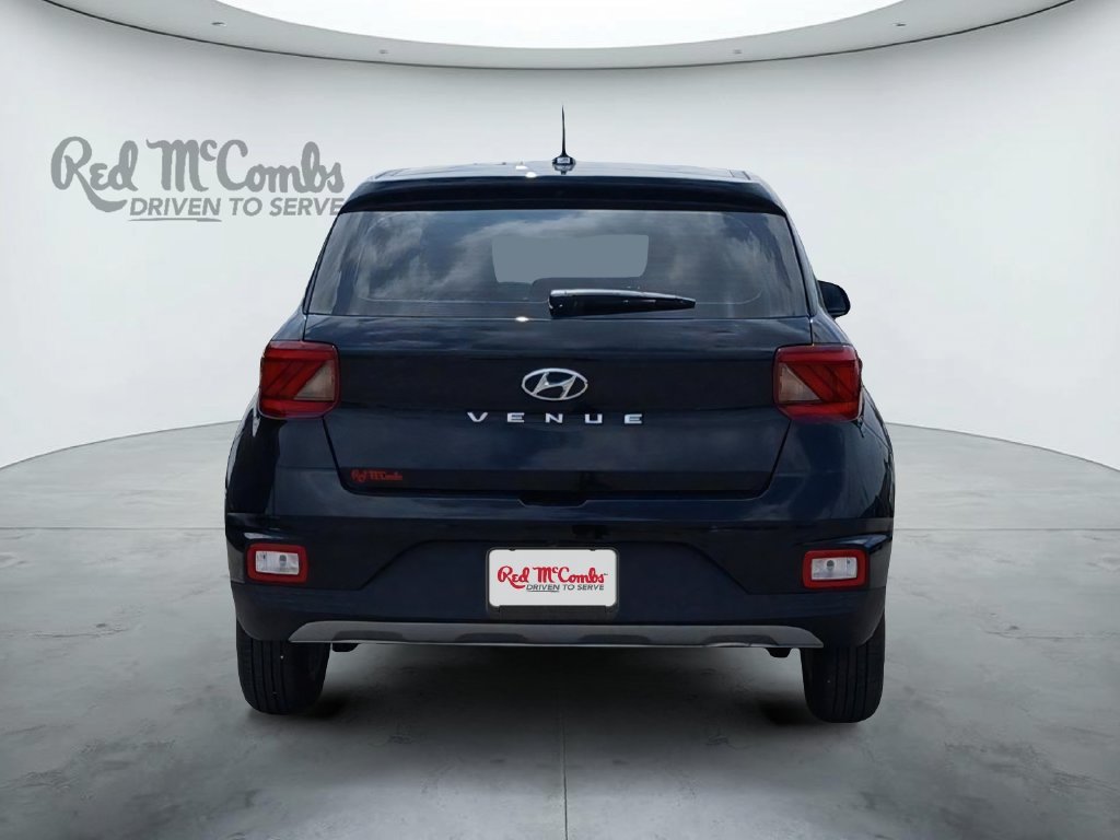 New 2026 Hyundai Venue SE FWD image 4