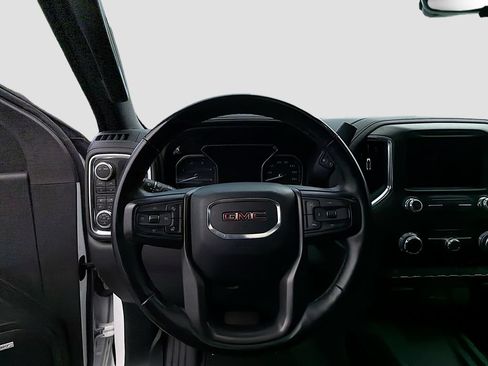 Used 2023 GMC Sierra 3500 AT4 w/ AT4 Premium Plus Package AWD/4WD image 11