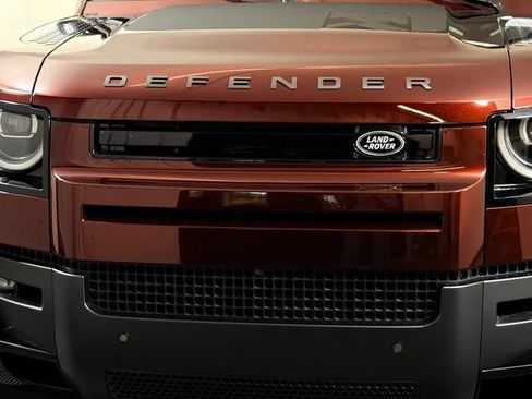 New 2026 Land Rover Defender 90 X-Dynamic SE AWD/4WD image 11