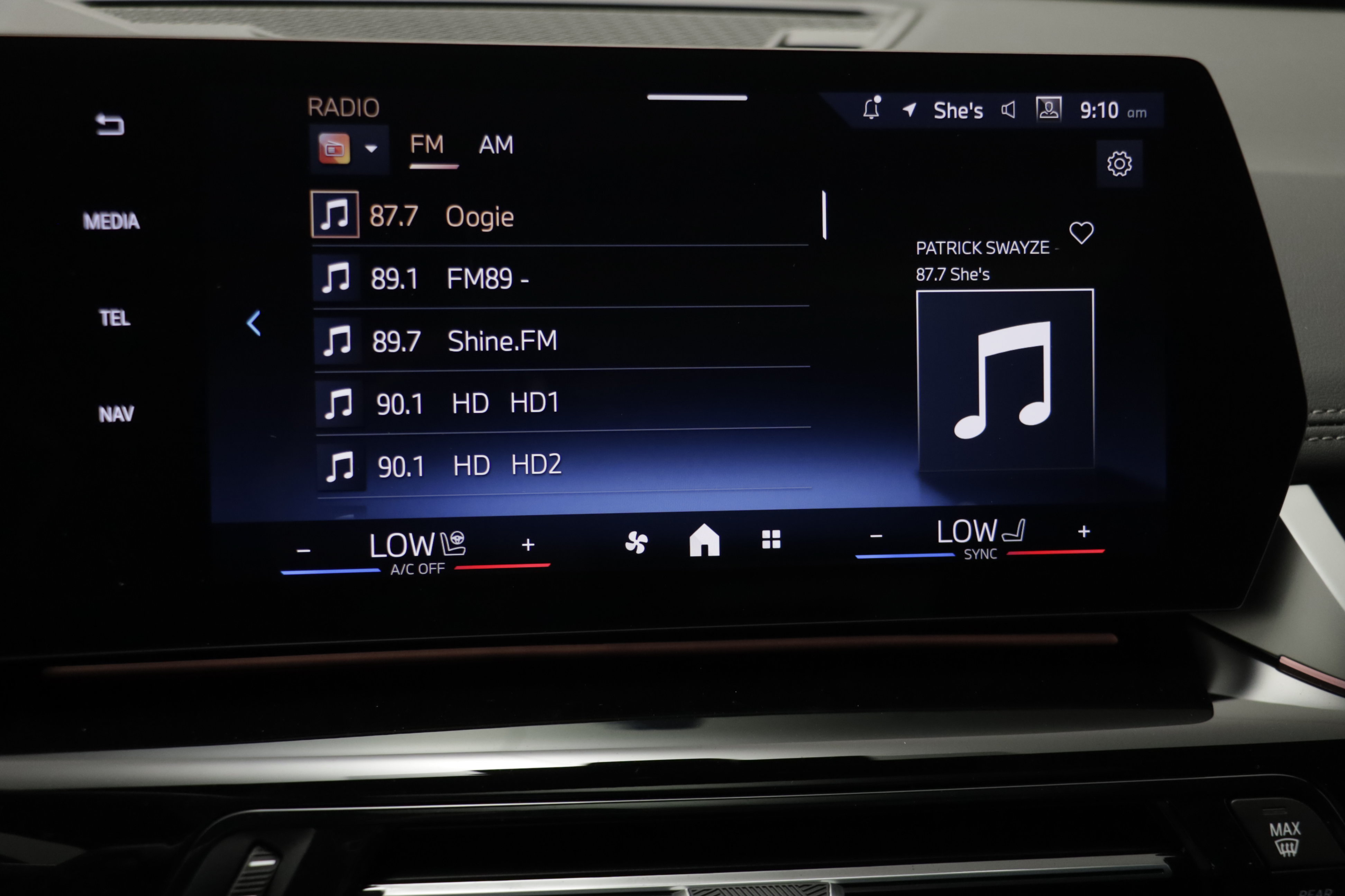 New 2026 BMW X1 xDrive28i w/ Convenience Package AWD/4WD image 9