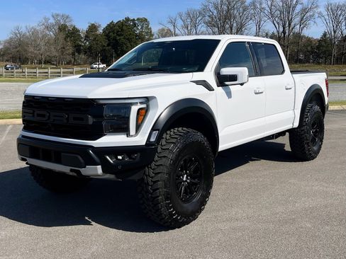 Used 2024 Ford F150 Raptor image 2