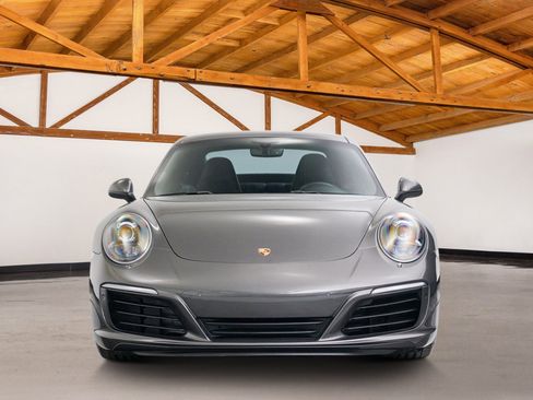 Used 2017 Porsche 911 Carrera image 8