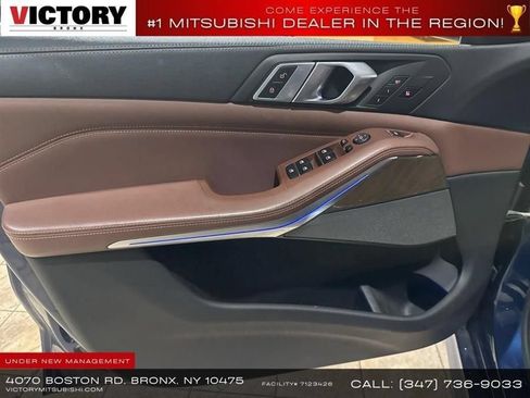 Used 2020 BMW X5 M50i AWD/4WD image 37