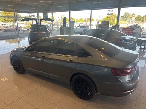 Used 2019 Volkswagen Jetta S w/ Driver Assistance Package FWD image 11