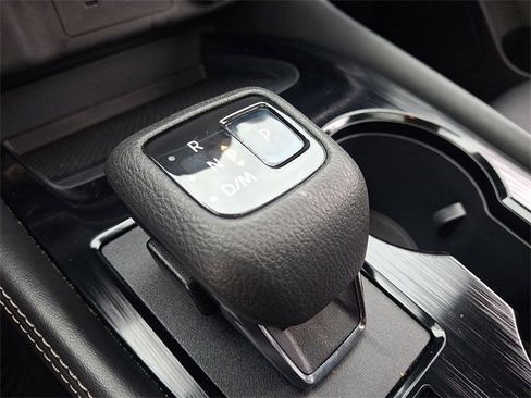 Used 2021 Nissan Rogue SL image 15