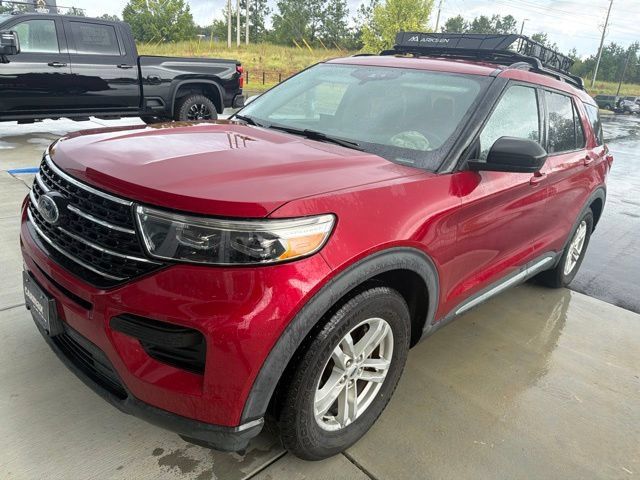 Used 2020 Ford Explorer XLT w/ Class III Trailer Tow Package RWD image 1