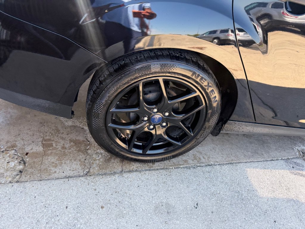 Used 2018 Ford Focus S FWD image 14