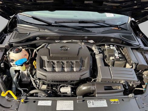 Used 2020 Volkswagen Passat 2.0T SEL image 22