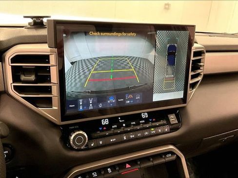 Used 2025 Toyota Tundra Limited image 28