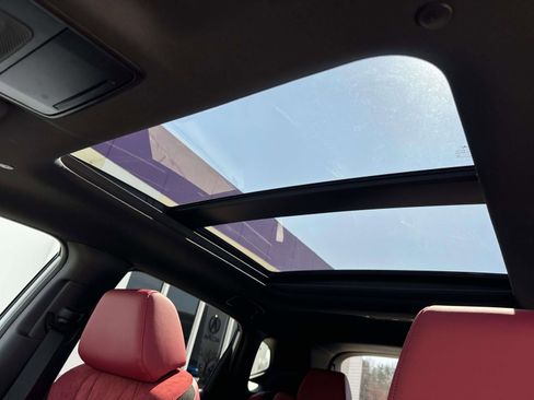 Used 2025 Acura ADX A-Spec image 17