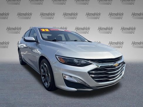 Used 2022 Chevrolet Malibu LT FWD image 2