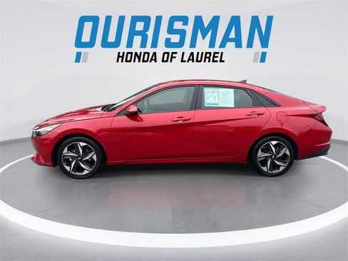 Used 2023 Hyundai Elantra SEL w/ Convenience Package image 5