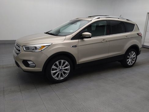 Used 2018 Ford Escape Titanium w/ Ford Safe & Smart Package FWD image 2