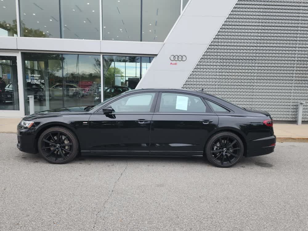 Used 2022 Audi A8 L 3.0T AWD/4WD image 2
