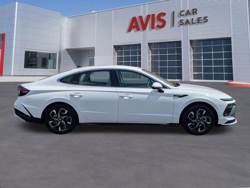 Used 2025 Hyundai Sonata SEL FWD image 5