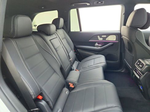 New 2026 Mercedes-Benz GLS 450 4MATIC image 22