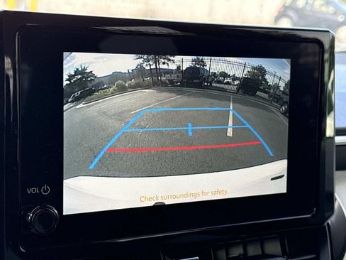 Used 2025 Toyota Corolla LE w/ LE Premium Package FWD image 12