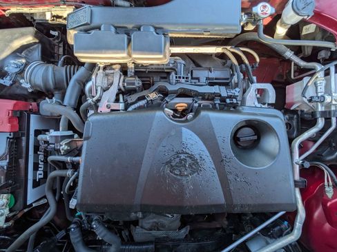 Used 2019 Toyota RAV4 LE image 32