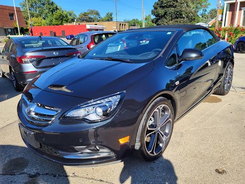 Used 2016 Buick Cascada Premium image 3
