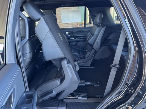 New 2025 Ford Expedition Platinum w/ Stealth Appearance Package image 23