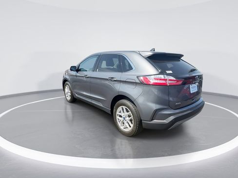 Used 2022 Ford Edge SEL w/ Convenience Package image 6