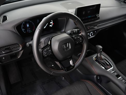 Used 2025 Honda HR-V Sport image 20
