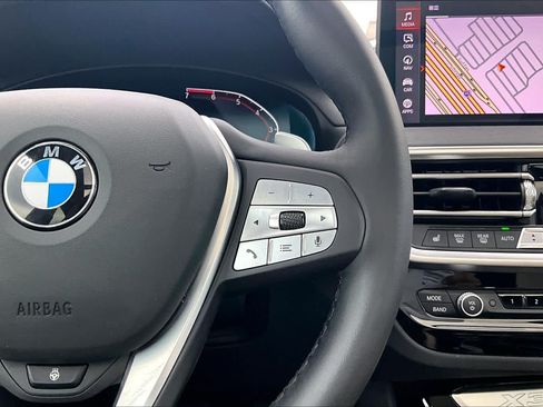 Used 2023 BMW X3 sDrive30i w/ Premium Package w/ZPA RWD image 21