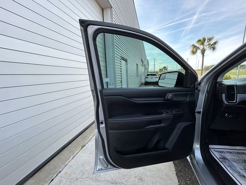 Used 2024 Ford Ranger XL image 62