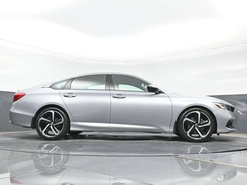 Used 2022 Honda Accord Sport image 26