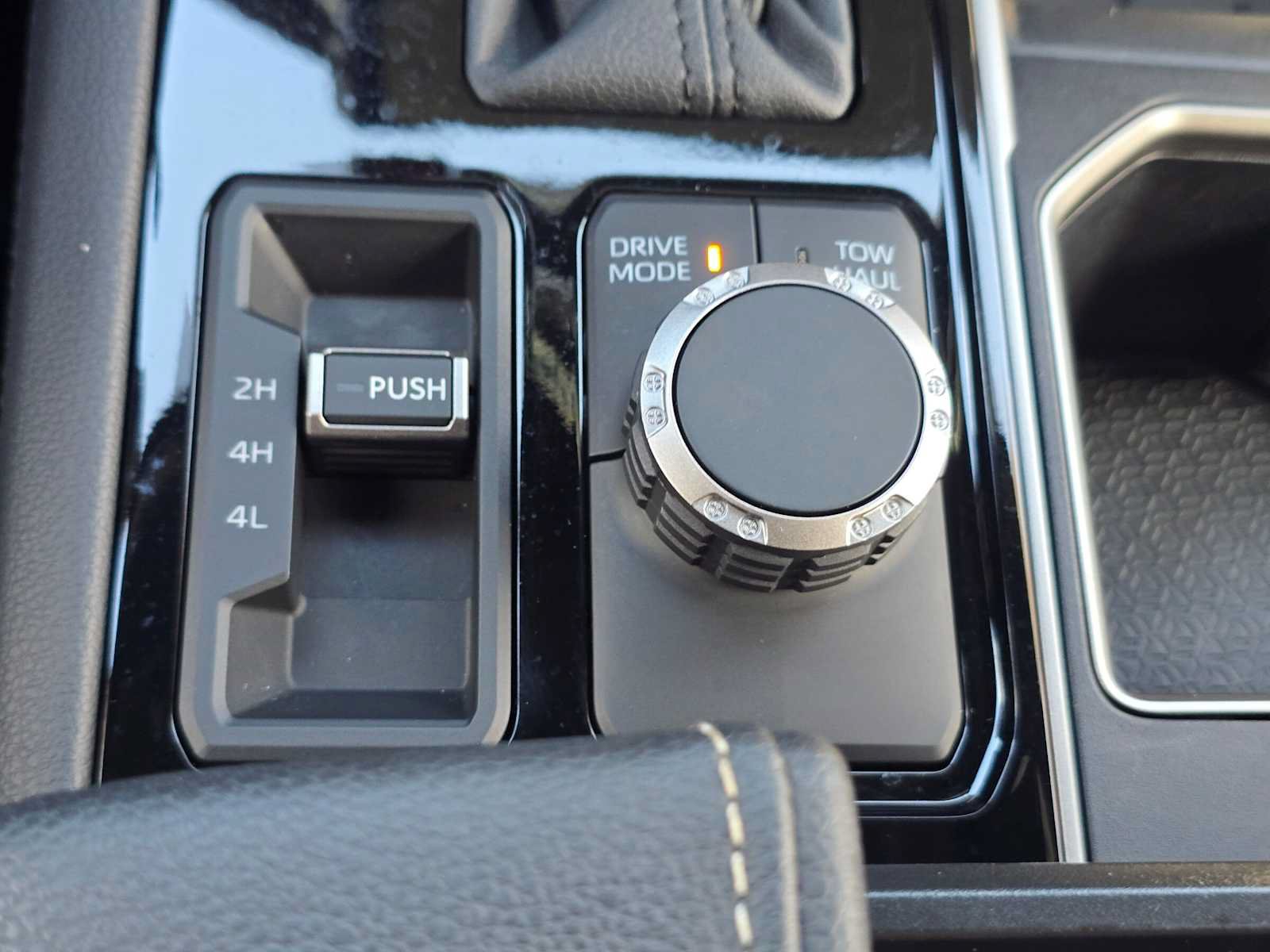 Certified 2026 Toyota Tundra Limited AWD/4WD image 28