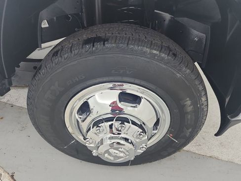 New 2026 RAM 3500 Tradesman w/ Chrome Appearance Group A AWD/4WD image 22